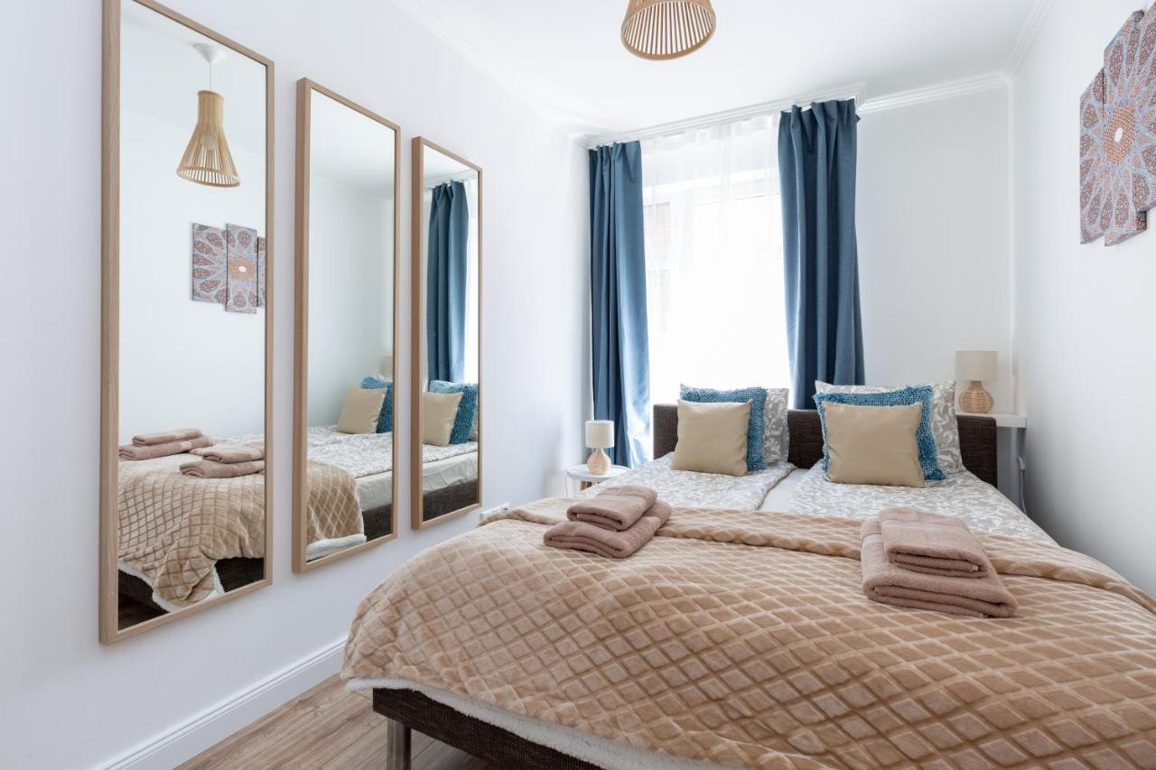 Budapest Holidays Apartments Family ภายนอก รูปภาพ