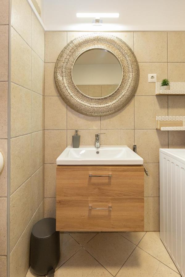 Budapest Holidays Apartments Family ภายนอก รูปภาพ